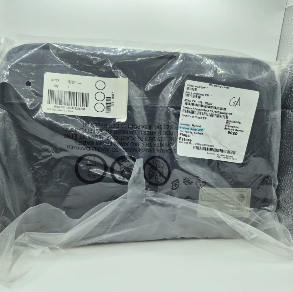 Sleeve For Surface Go Black - HEX - NO Tags Black - Bagged Only - NEW